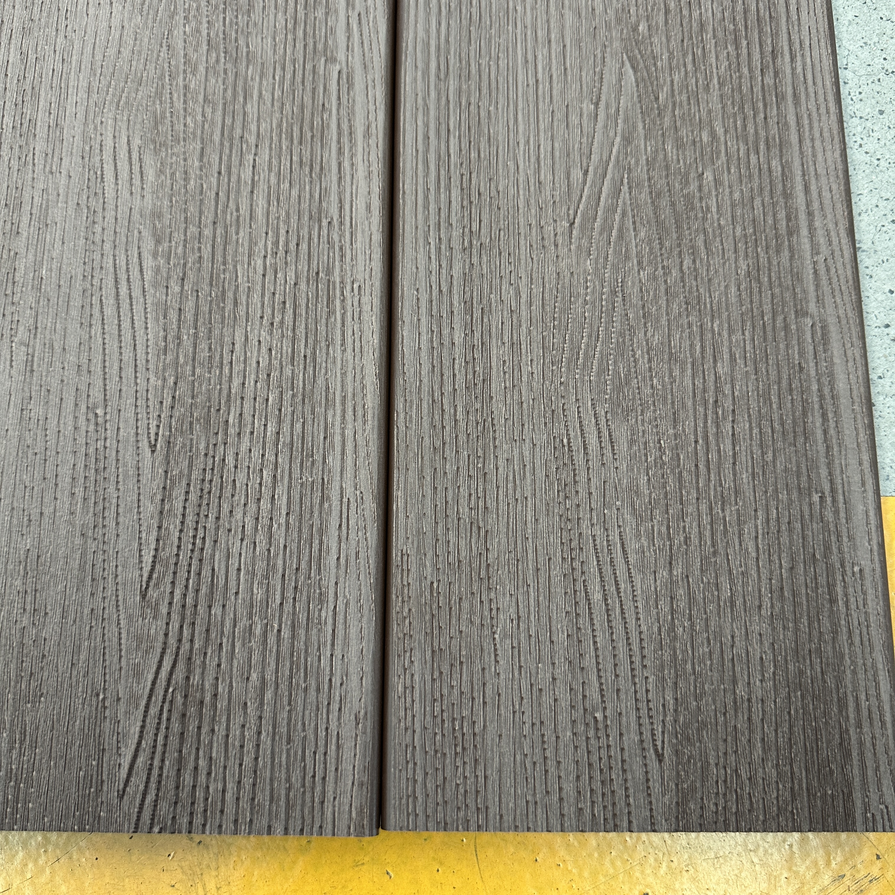 Outdoor Wood-plastic Composite Floor TrexCoverWpc Co-extruded Surface Wood-plastic Composite Outdoor Floor