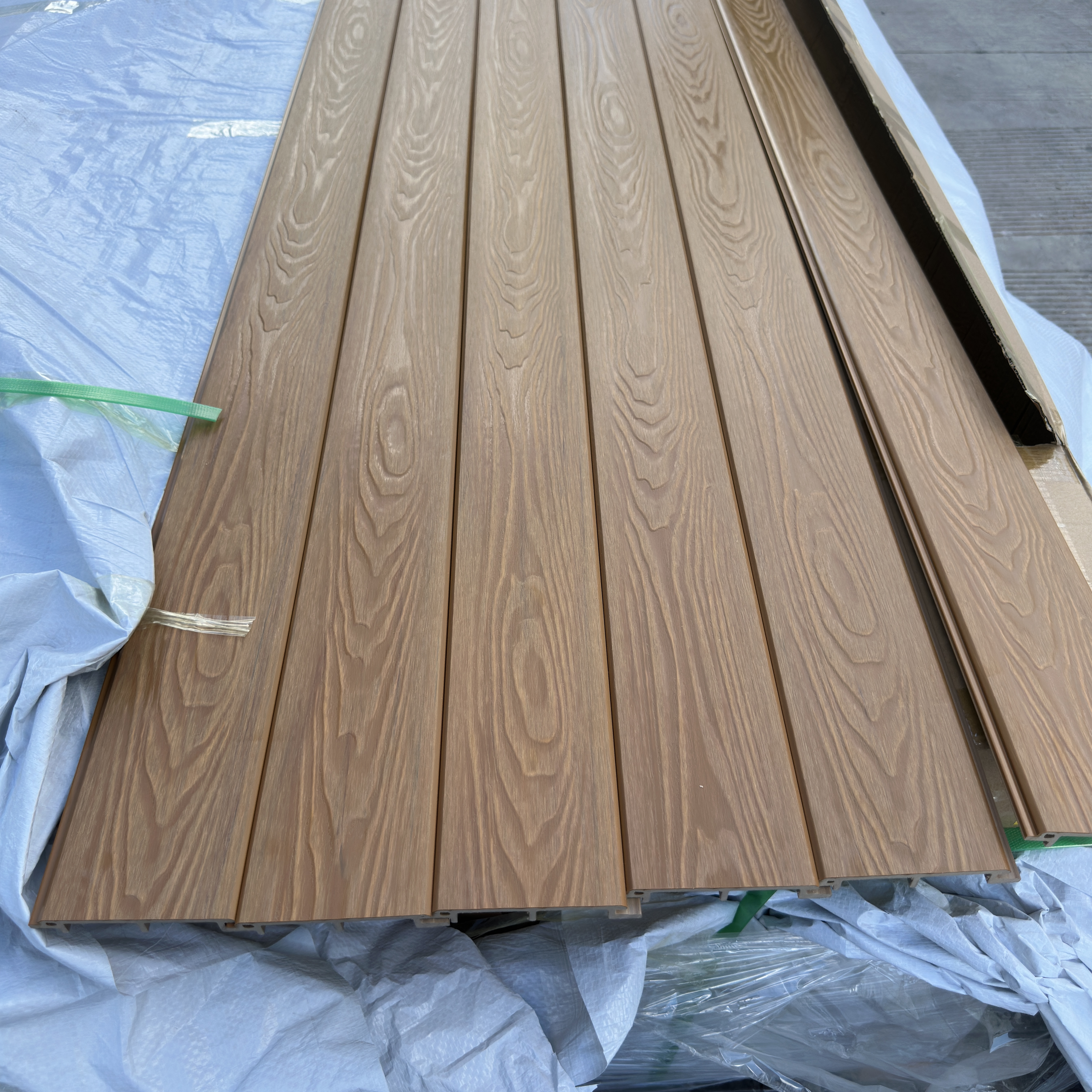 Modern ASA ceiling wall panels with external grooves, ASA waterproof and fireproof, anti-static for hotel outdoor use, graphic design