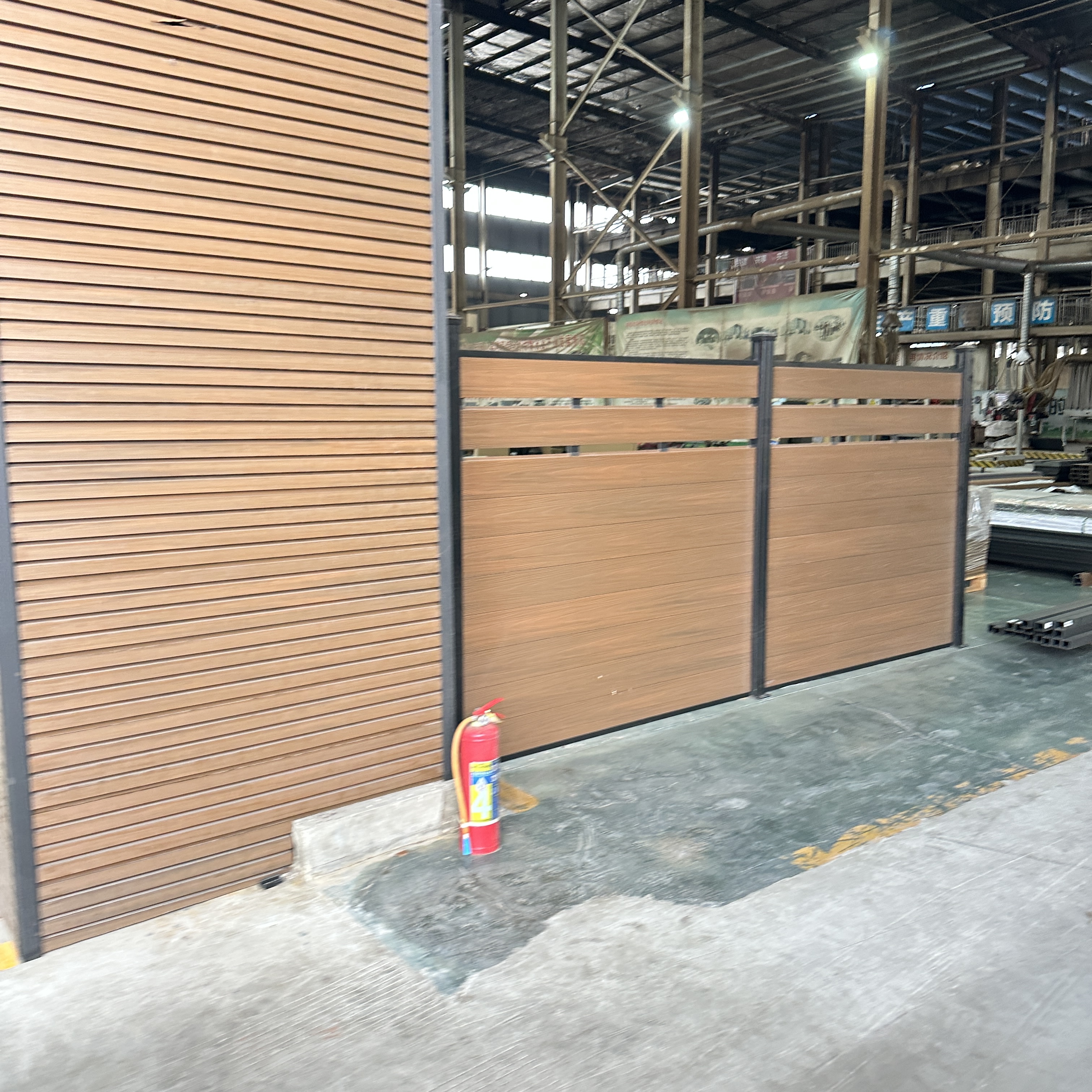 WPC Fence | Durable & Low Maintenance Garden Fencing