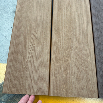Outdoor Wood-plastic Composite Floor TrexCoverWpc Co-extruded Surface Wood-plastic Composite Outdoor Floor