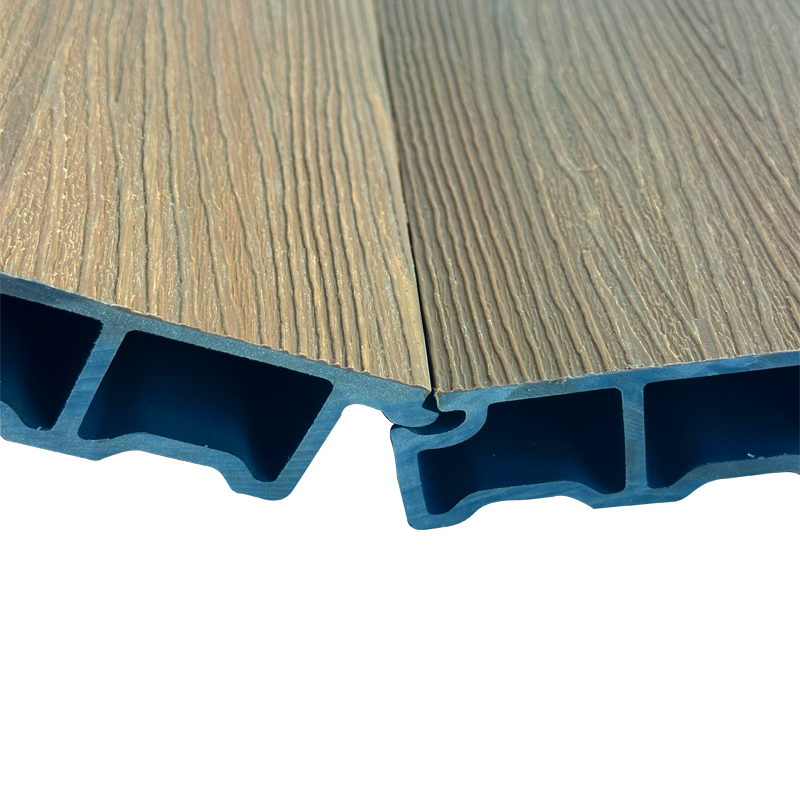 Waterproof Durable Outdoor WPC Flooring Seamless Joints-Traditional Design Wood Grain Surface Anti-Slip Click Locking System