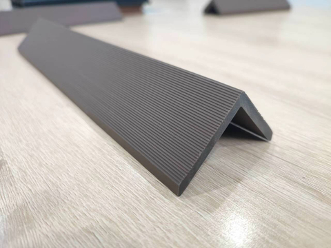Terrasse WPC Couleur Teck Bordure Plancher Baguette D'Angle