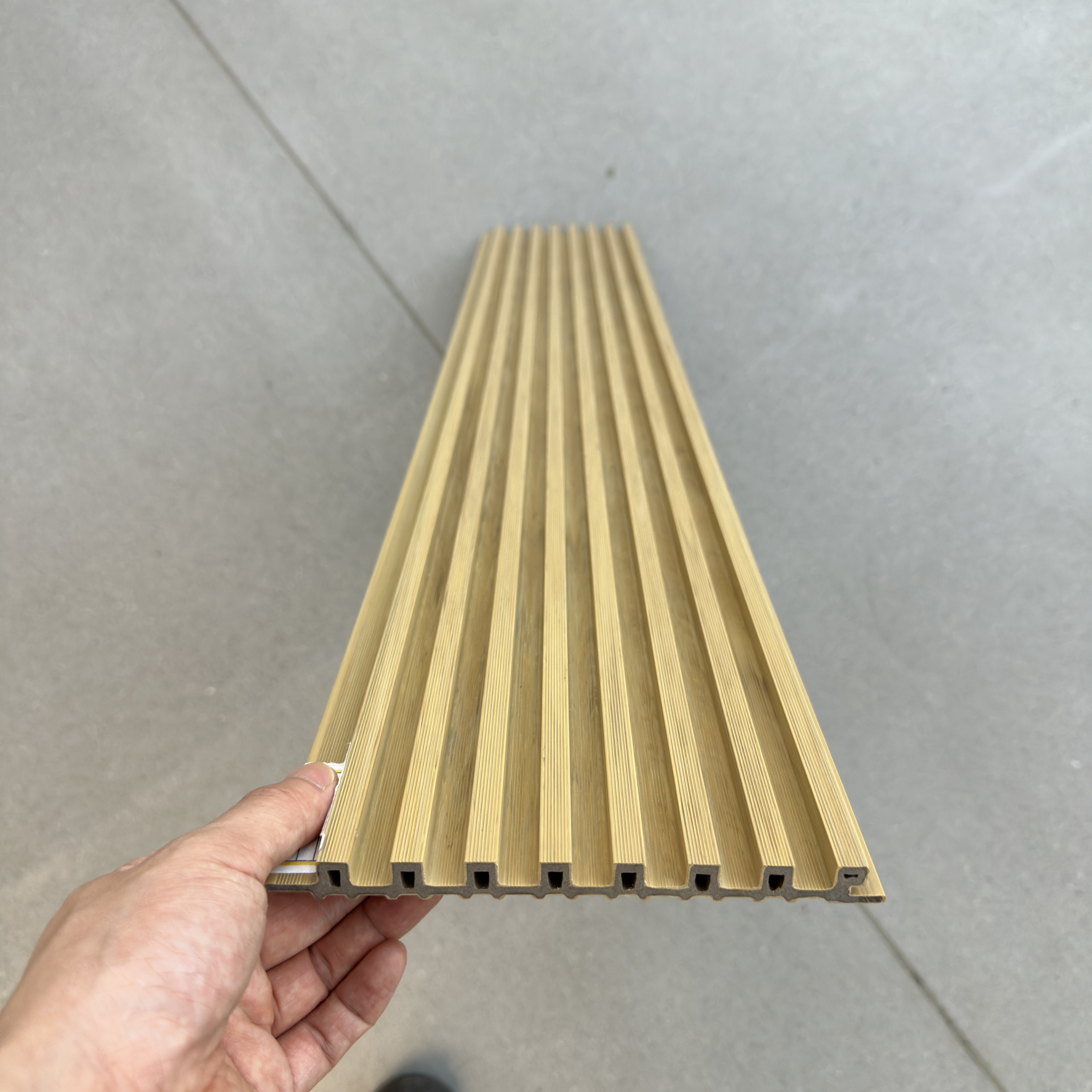 UV-resistant, anti-corrosive, recyclable, easy-to-install, fade-resistant, waterproof wood-plastic composite outdoor wall panels