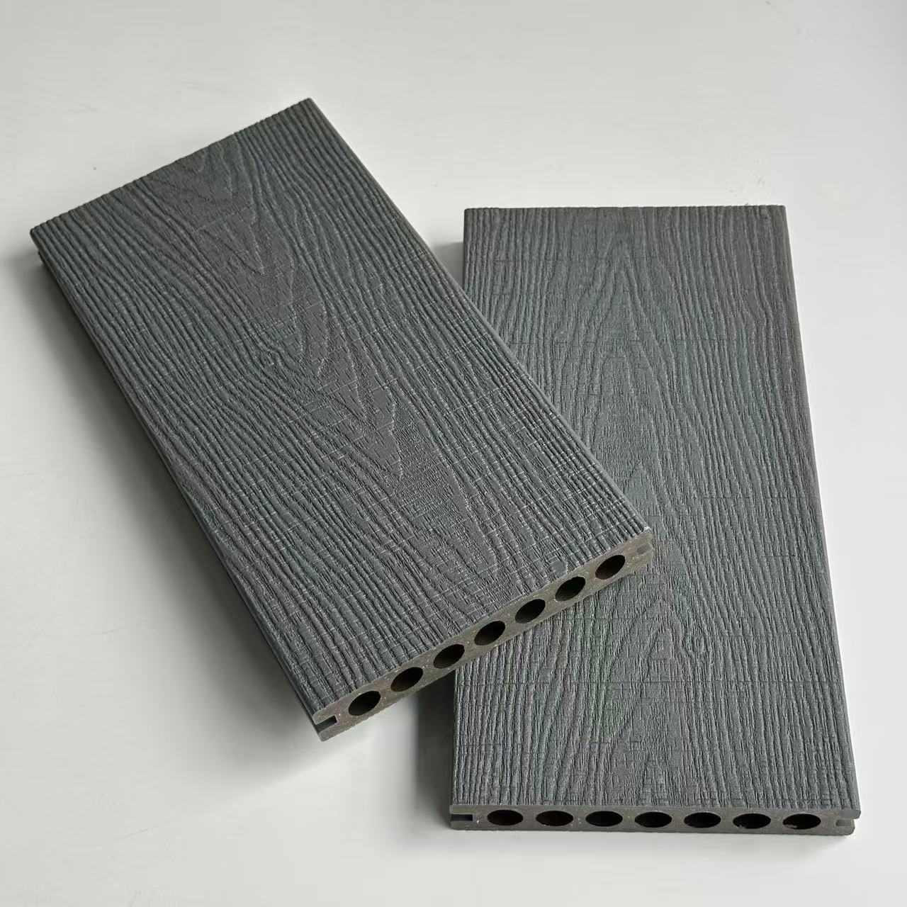 Durable Traditional Style WPC Decking Tiles 18mm Wood Plastic Composite Waterproof Smooth Finish Easy Click for Outdoor Flooring