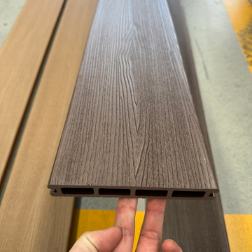 Outdoor Wood-plastic Composite Floor TrexCoverWpc Co-extruded Surface Wood-plastic Composite Outdoor Floor
