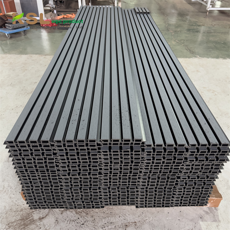 easy installation white color wood composite fencing garden fence board wood plastic post wpc decking outdoor wall fence